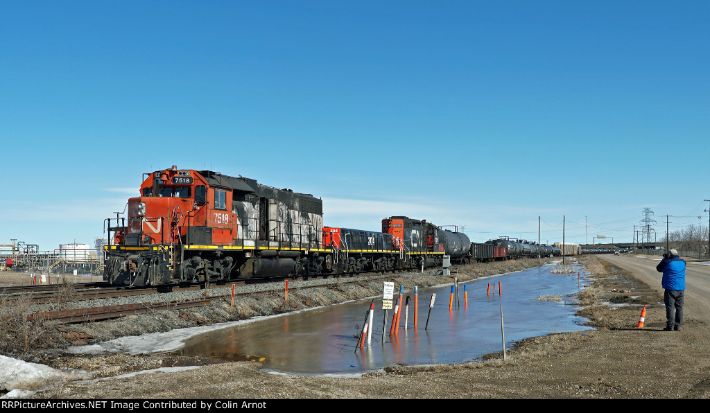 CN 7518